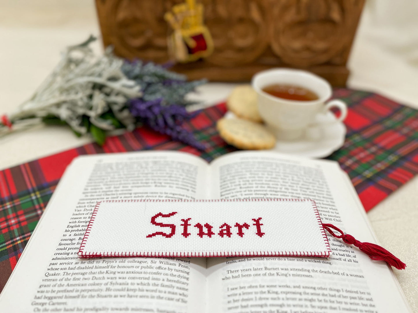 House of Stuart Bookmark Cross Stitch Pattern | PDF Instant Download | Gift for Lovers of History, Royal Family & Scotland | Thistle