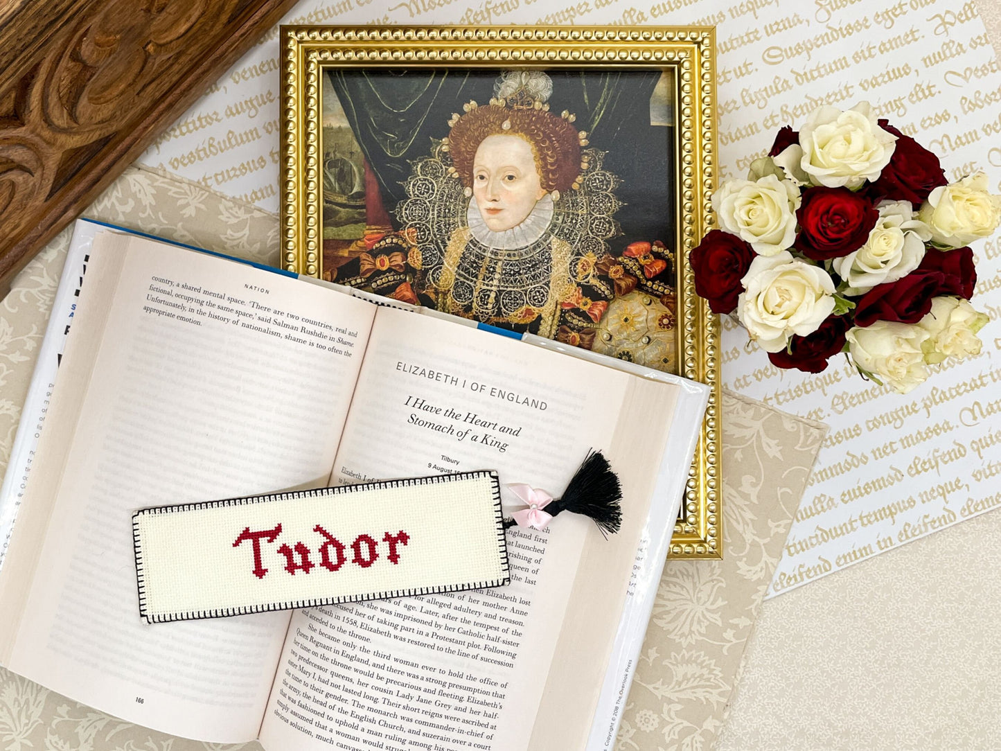 Elizabeth I Bookmark Cross Stitch Pattern | PDF Instant Download | Gift for Lovers of History, Royal Family & Tudor Monarchs | Tudor Rose