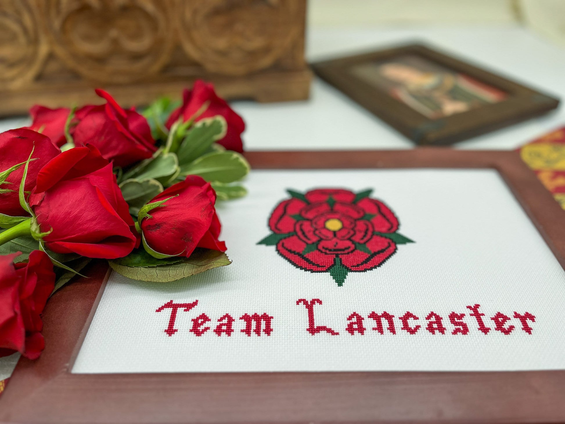 Team Lancaster Cross Stitch Pattern (small) | PDF Instant Download | Gift for lovers of History, Royal Family & Medieval Heraldry | Henry V