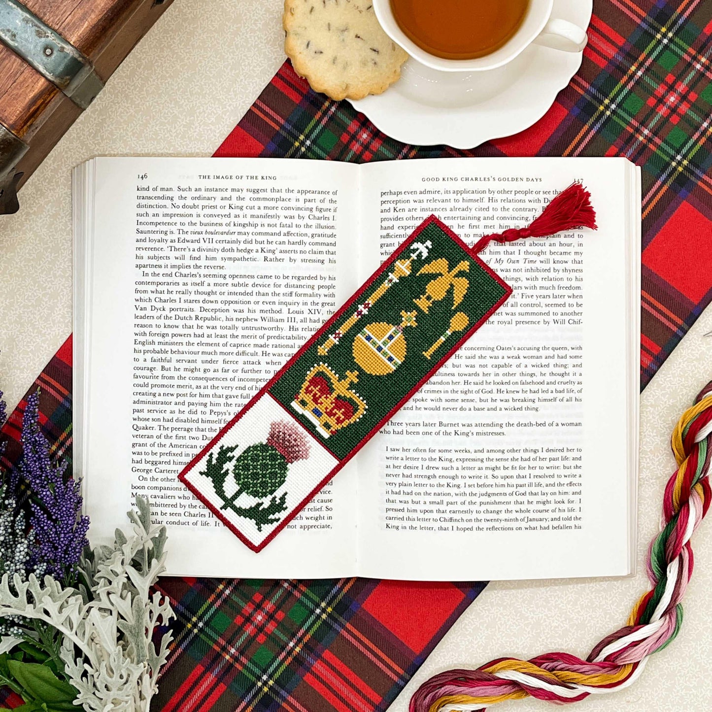 House of Stuart Bookmark Cross Stitch Pattern | PDF Instant Download | Gift for Lovers of History, Royal Family & Scotland | Thistle