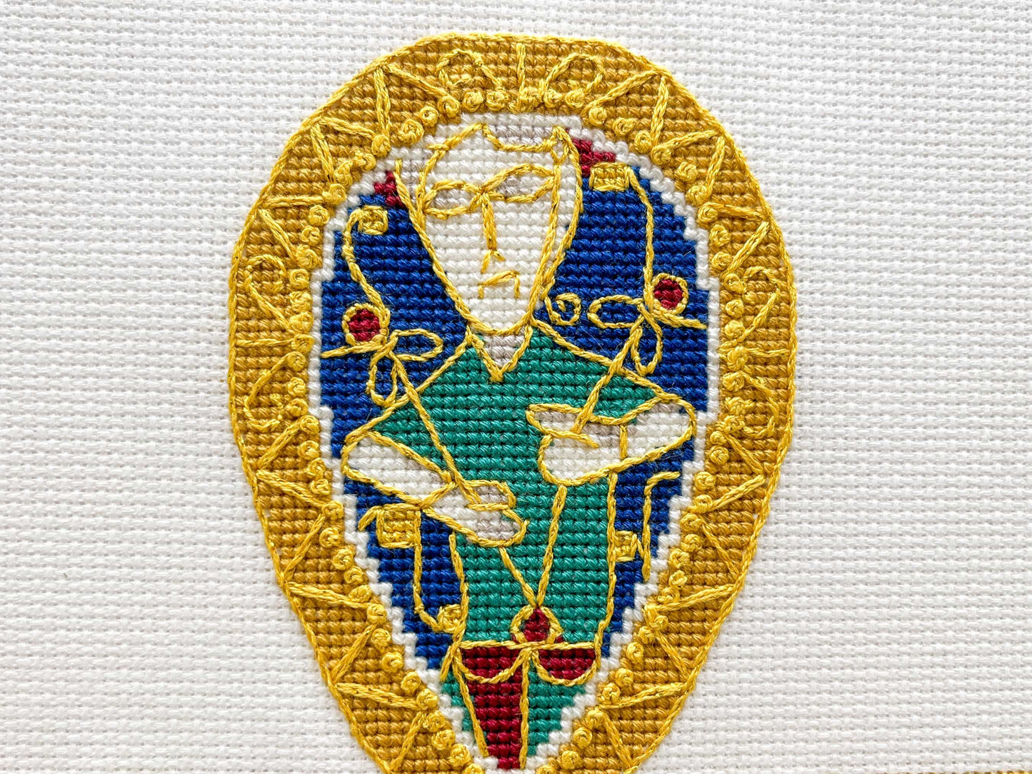 Alfred Jewel Cross Stitch Pattern | PDF Instant Download | Unique Gift for Lovers of Medieval Art History, Archeology, and Anglo-Saxon Kings