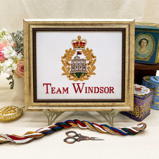 Team Windsor Cross Stitch Pattern (small) | PDF Instant Download | Gift for Lovers of History, Royal Family & Heraldry | Queen Elizabeth II